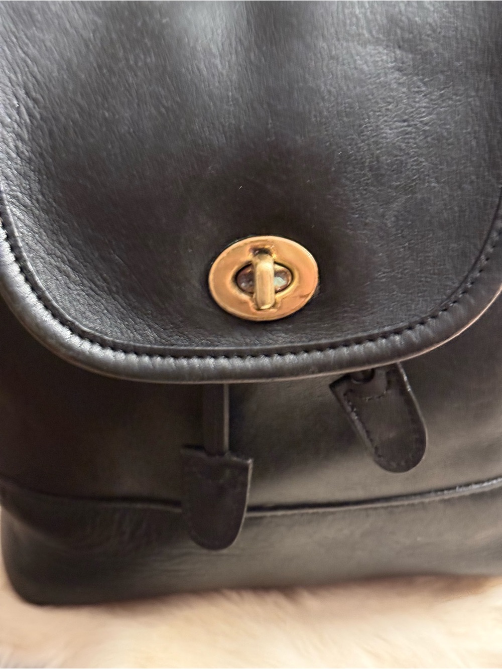 Vintage Coach Black Leather Small Daypack Backpack Bag - Picture 4 of 13